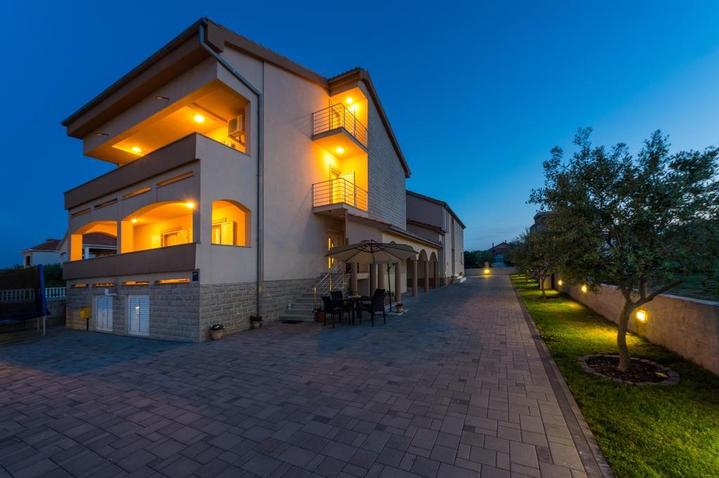 Apartments Skara Bibinje Δωμάτιο φωτογραφία