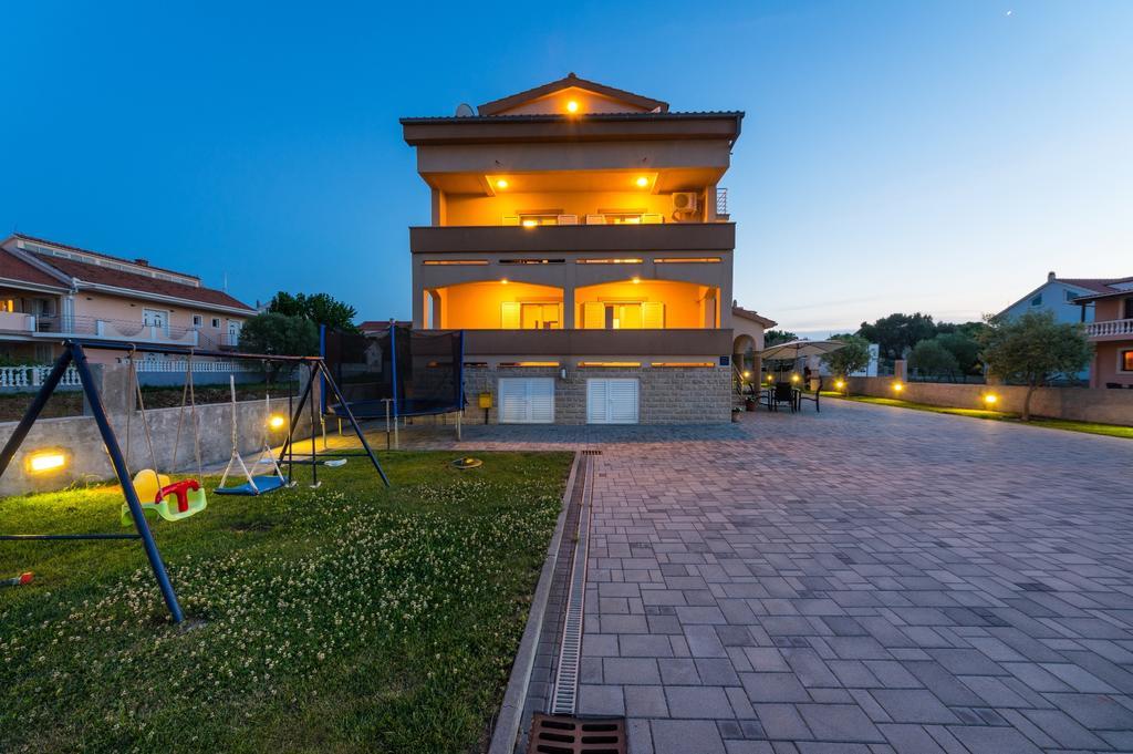 Apartments Skara Bibinje Δωμάτιο φωτογραφία