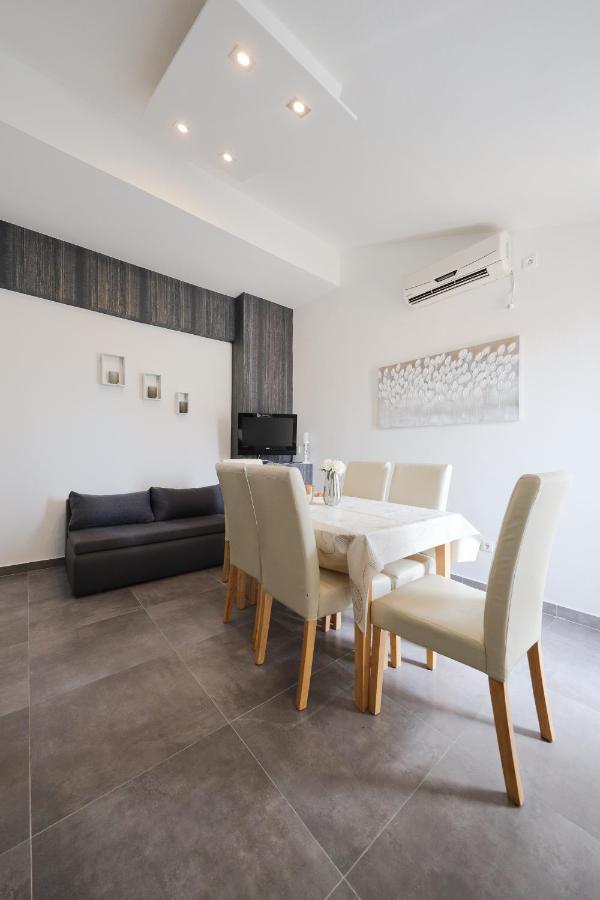 Apartments Skara Bibinje Εξωτερικό φωτογραφία